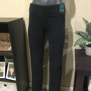 Victoria’s Secret PINK yoga pants